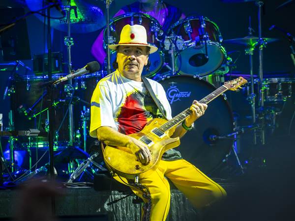 Lucca Summer Festival 2025 - foto-santana-show-lucca-summer-festival-03-luglio-2025-prandoni-05794