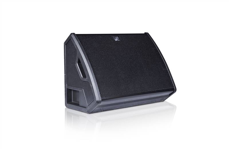 LVX XM15 threefourths right horizontal  dbtechnologies 23052016