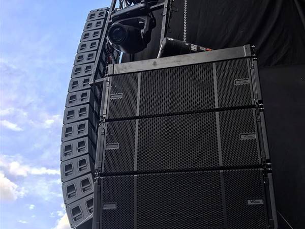 Festivals and Shows in Tucumán - 9403D06C-7BA8-4EE1-A3C8-A79F0D76CEA1