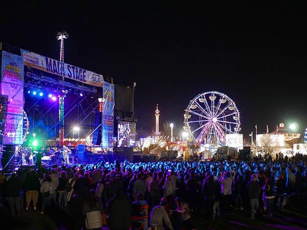 F2B27614 52C6 40B8 A8E7 D7284E2262C0