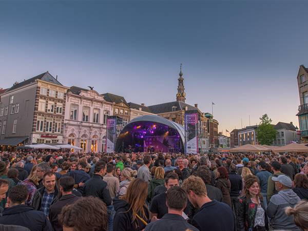  - MarcusMiller-jazz_in_Duketown_MARCUS-SCHEUERMANN_DIGITAL-ARTIST-4926--1-
