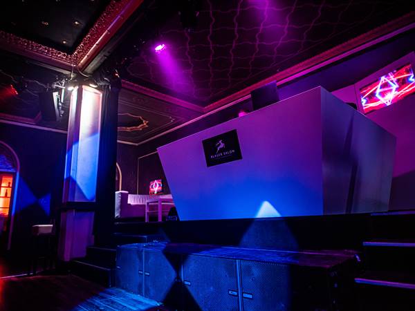 Blauer Salon Dresden - Blauer-Salon-Club-3