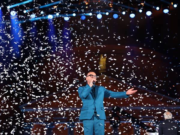 Gigi D'Alessio in Naples - B19L9590-copia