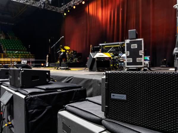  - 021-phGiacomoBrini-2019_12_16-GiannaNannini-dbTechnologies-IMG_0817_