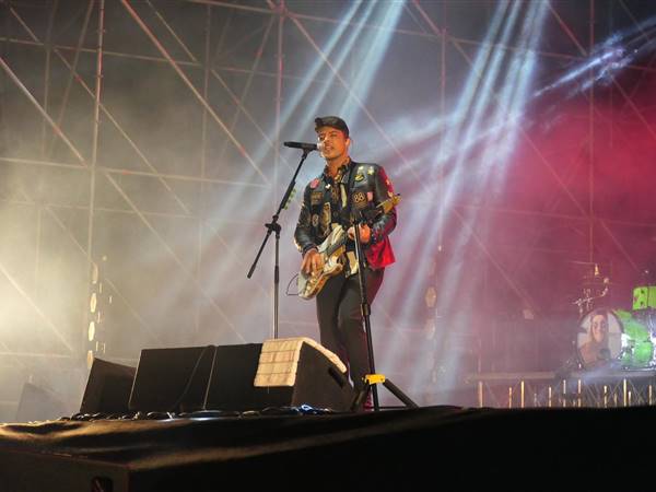 THE KOLORS + MAX GAZZÈ - IMG-20190903-WA0016