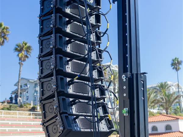  - dbTechnologies-ViO-System-back